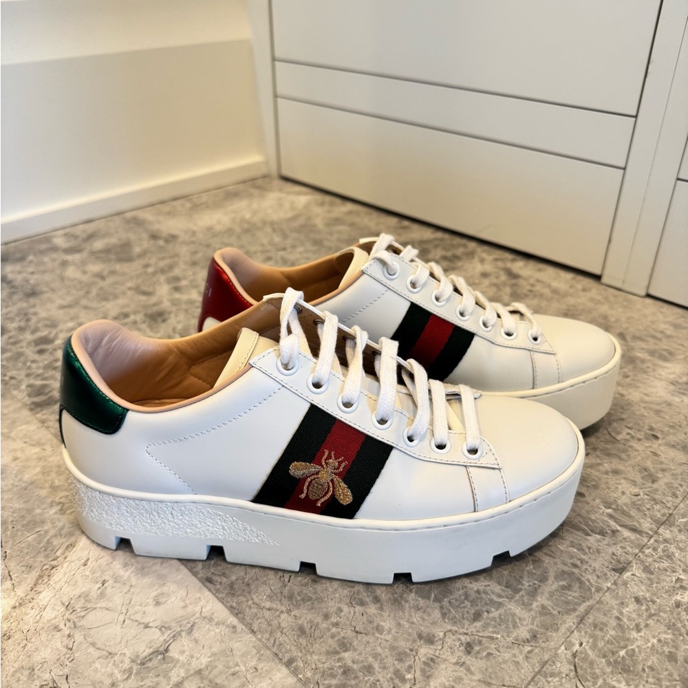 Gucci Ace Bee Sneaker